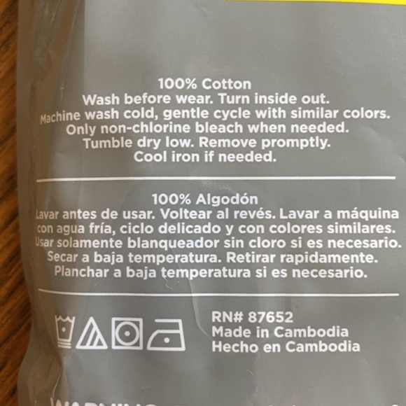 Blippi Pajama Set - Picture 3 of 9